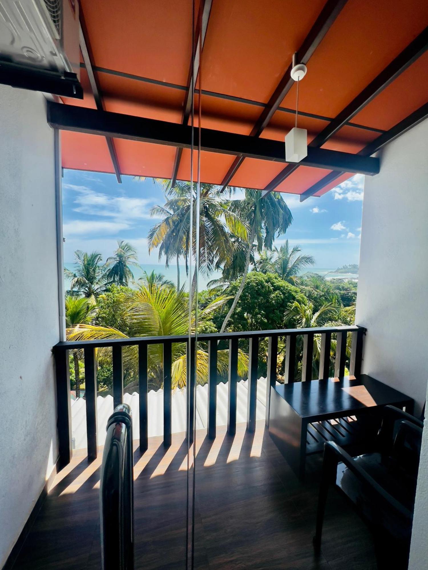 Sea View Tourist Inn Tangalle Ngoại thất bức ảnh