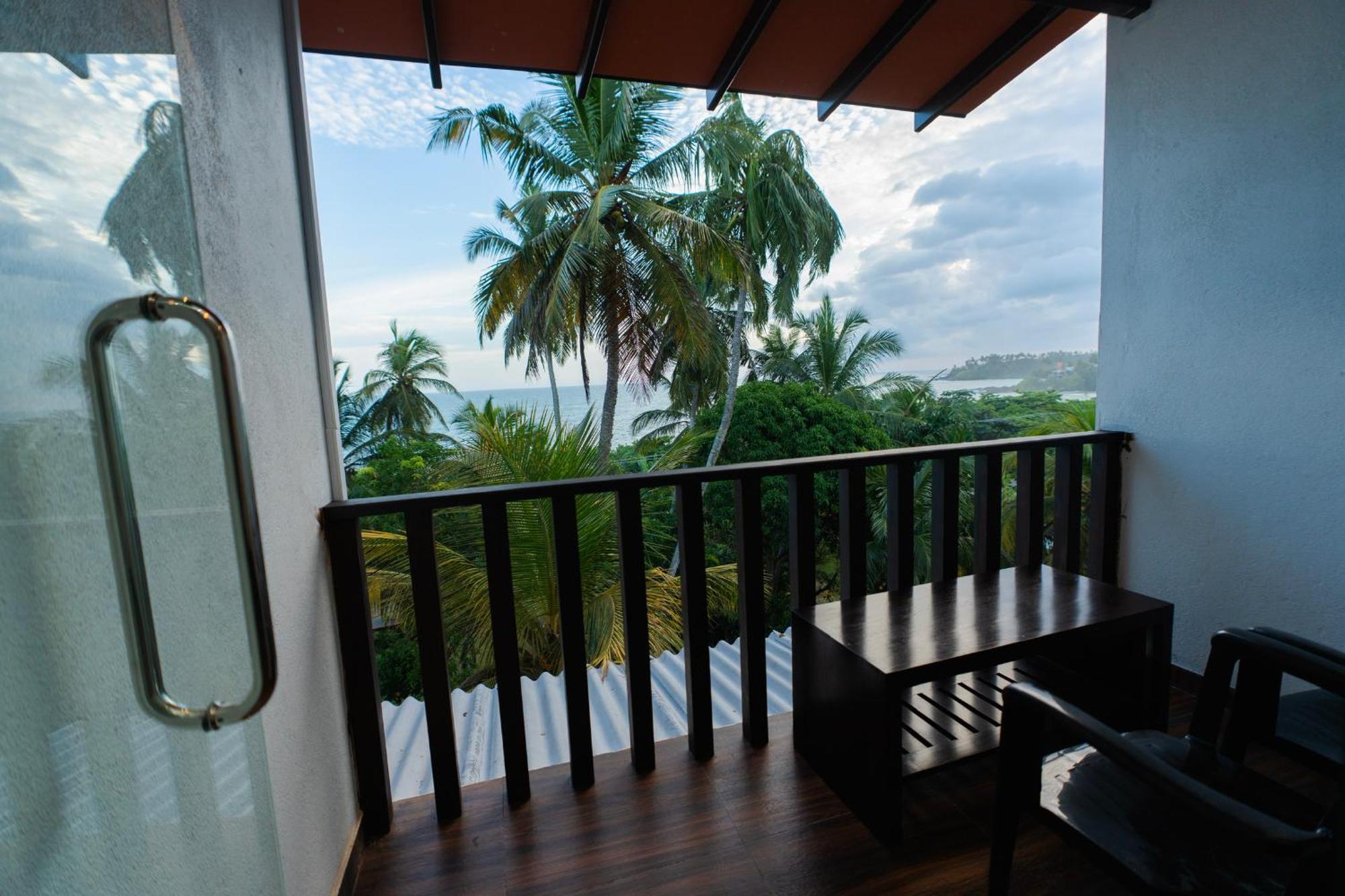 Sea View Tourist Inn Tangalle Ngoại thất bức ảnh