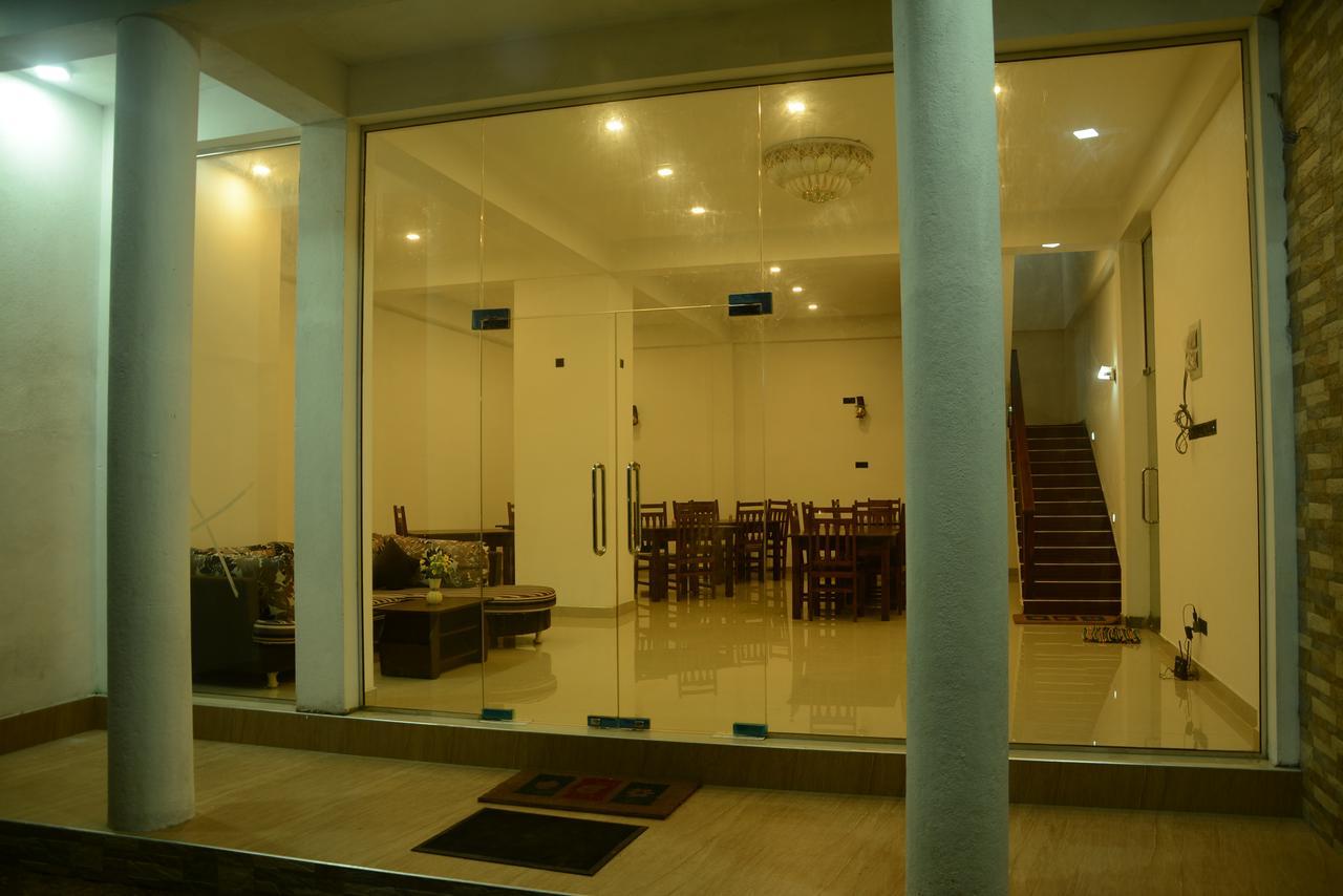 Sea View Tourist Inn Tangalle Ngoại thất bức ảnh
